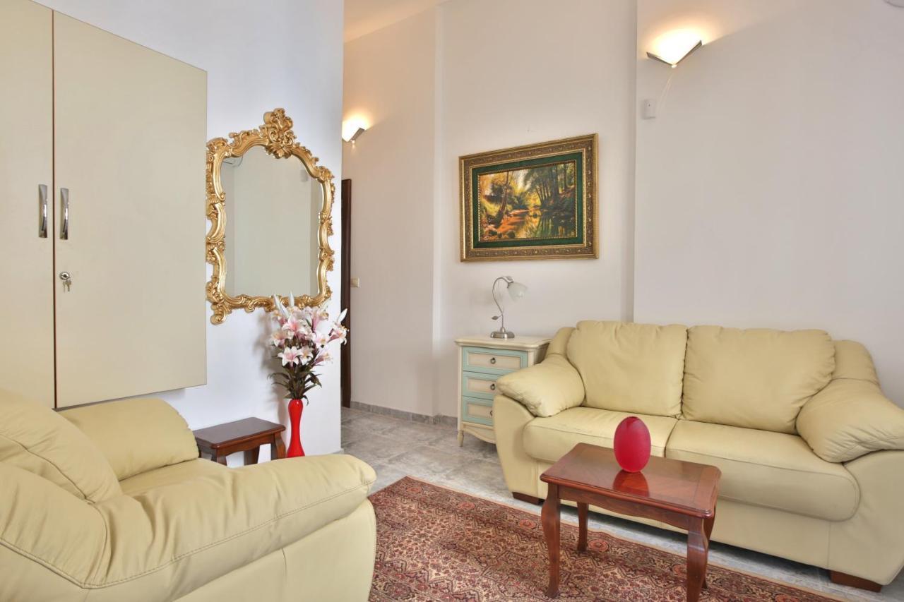 Royal Holiday Apartments Sveti Stefan Exterior foto