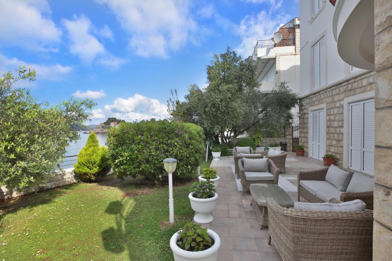 Royal Holiday Apartments Sveti Stefan Exterior foto