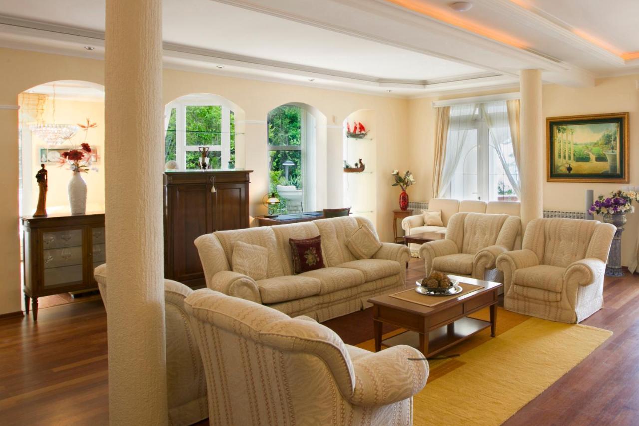 Royal Holiday Apartments Sveti Stefan Exterior foto
