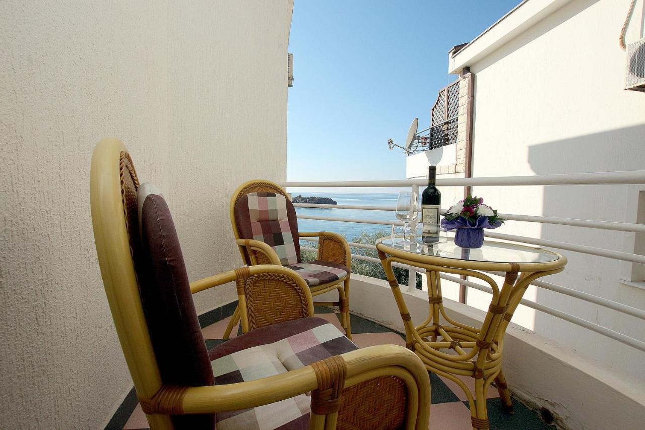 Royal Holiday Apartments Sveti Stefan Exterior foto